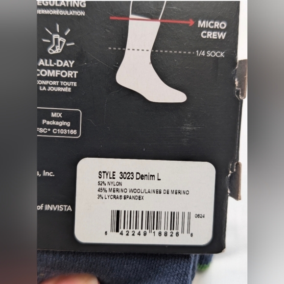 Darn Tough Jr. Hike/Trek Socks - Blue and Green - Picture 3 of 6